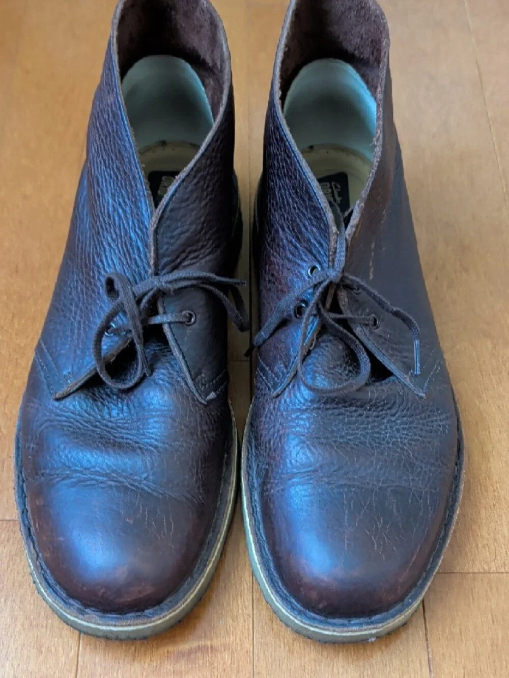 Clarks Men's Brown Leather Chukka Boots